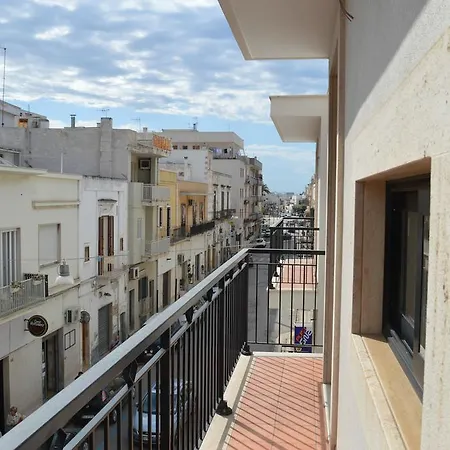 Апартаменты G.h. Полиньяно-а-Маре