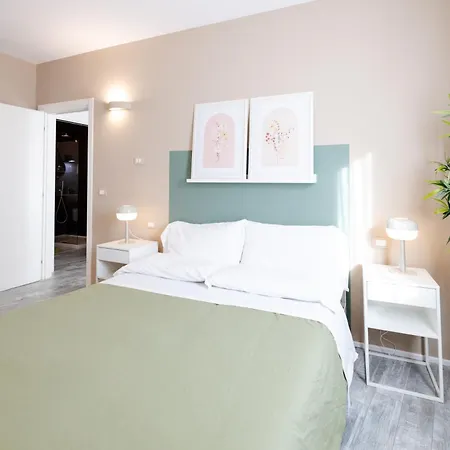 G.h. Апартаменты Полиньяно-а-Маре