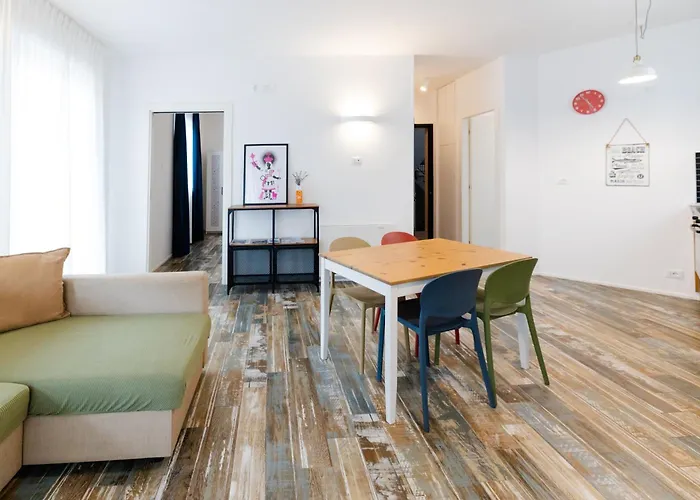 G.h. 公寓 滨海波利尼亚诺